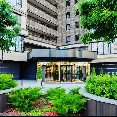 Vip 2 Rooms 75M2 Center Of Obolon Near River Side 基輔 外观 照片