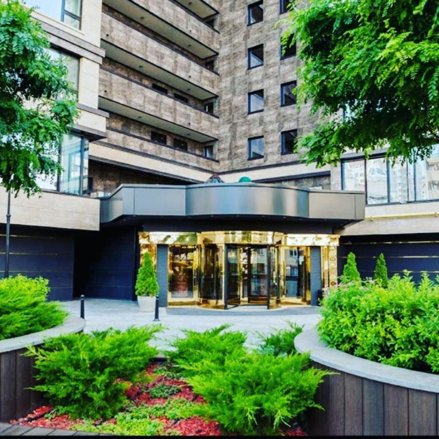 Vip 2 Rooms 75M2 Center Of Obolon Near River Side 基輔 外观 照片