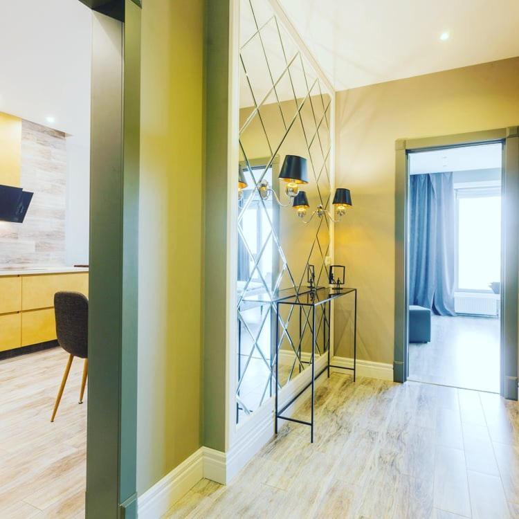 Vip 2 Rooms 75M2 Center Of Obolon Near River Side 基輔 外观 照片