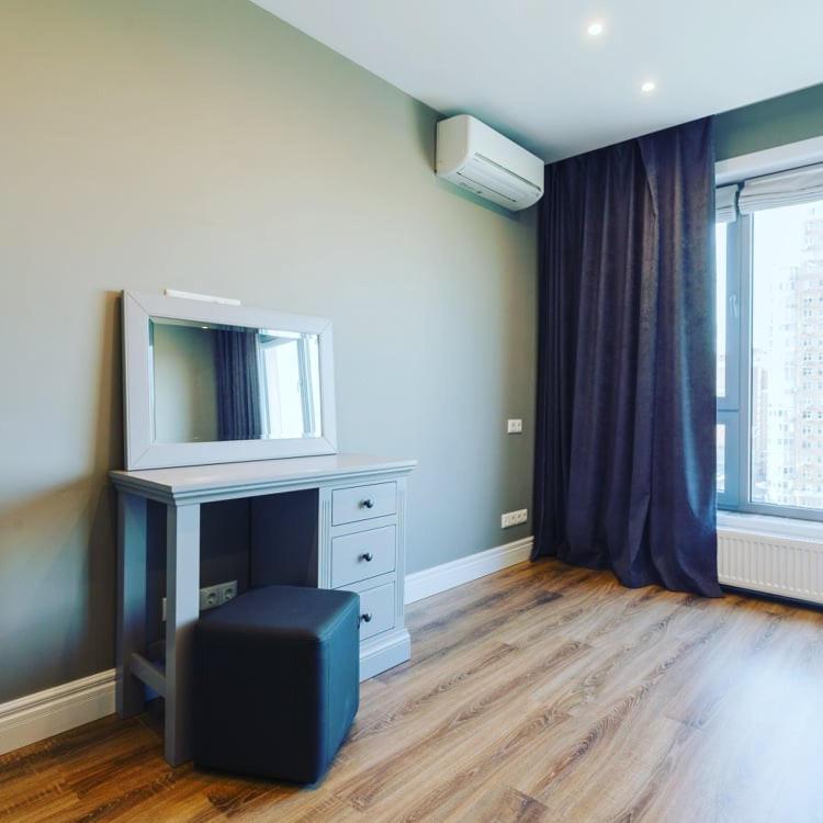 Vip 2 Rooms 75M2 Center Of Obolon Near River Side 基輔 外观 照片